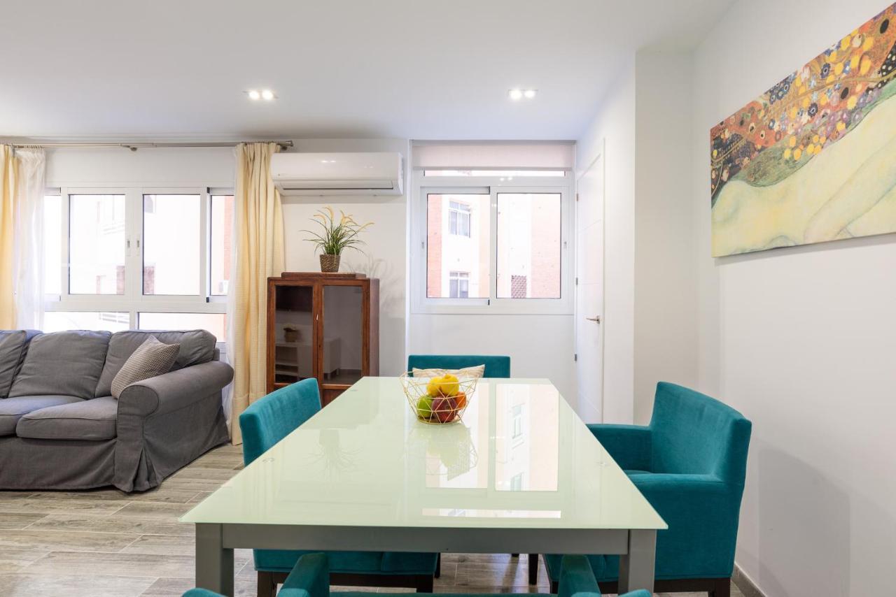 Faro, Bonito Apartamento En La Malagueta Малага Екстериор снимка