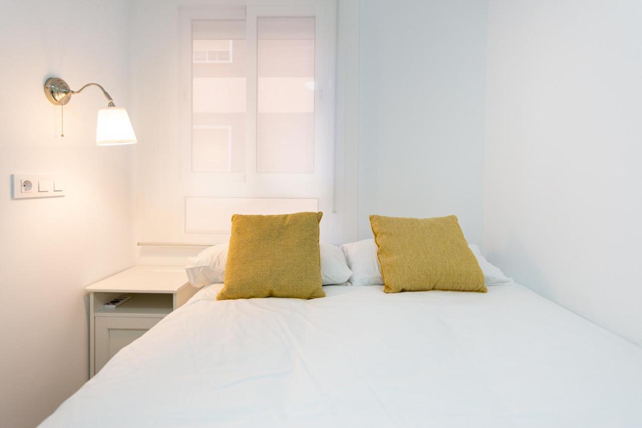 Faro, Bonito Apartamento En La Malagueta Малага Екстериор снимка